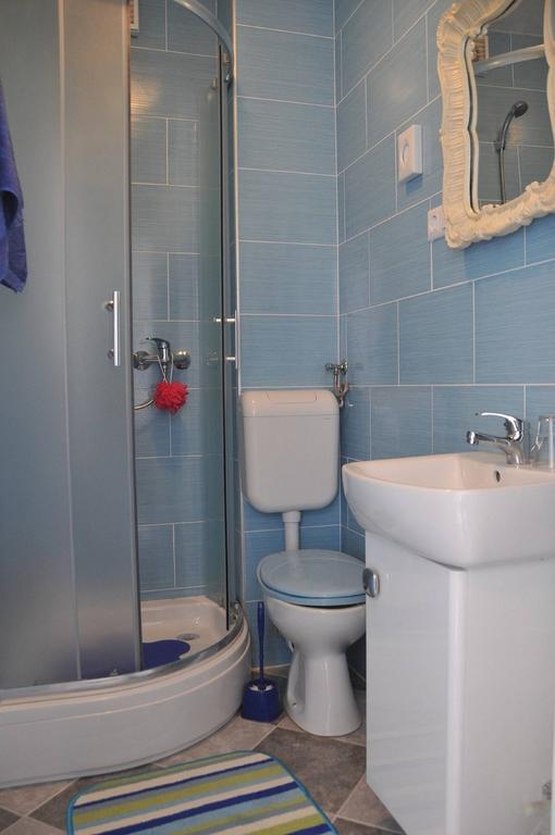 Apartment Stomorska Ngoại thất bức ảnh